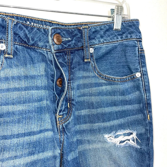 American Eagle Medium Wash Button Fly Destructed Tomgirl Jeans 2 X-long Women’s - Picture 3 of 13